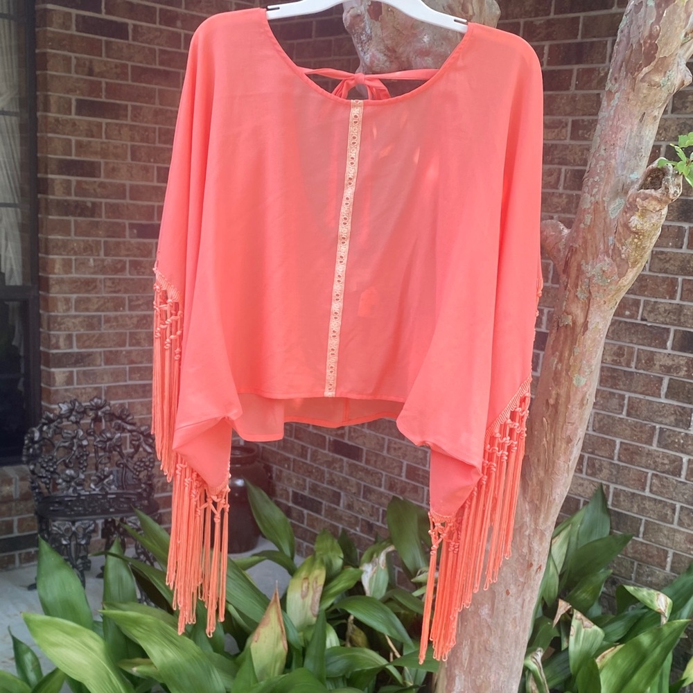 Coral Fringe Boho Tie-Back Top by umgee ❤️‍🔥❤️‍🔥🍒